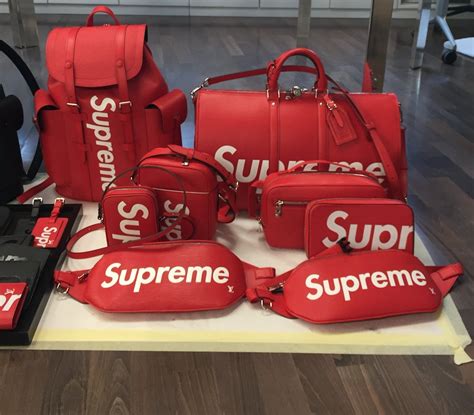 louis vuitton x supreme side bag